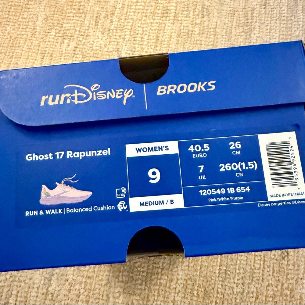 ✨NIB✨ Brooks x runDisney Ghost 17 Rapunzel, Size 9 - Picture 3 of 7